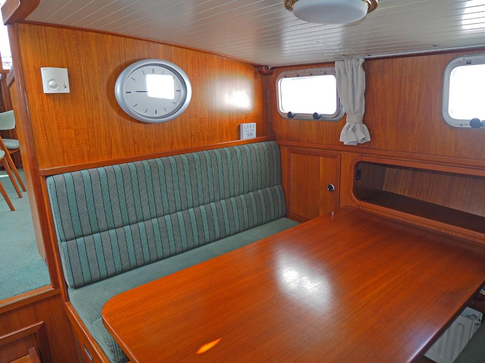 Fore ship, Accommodation